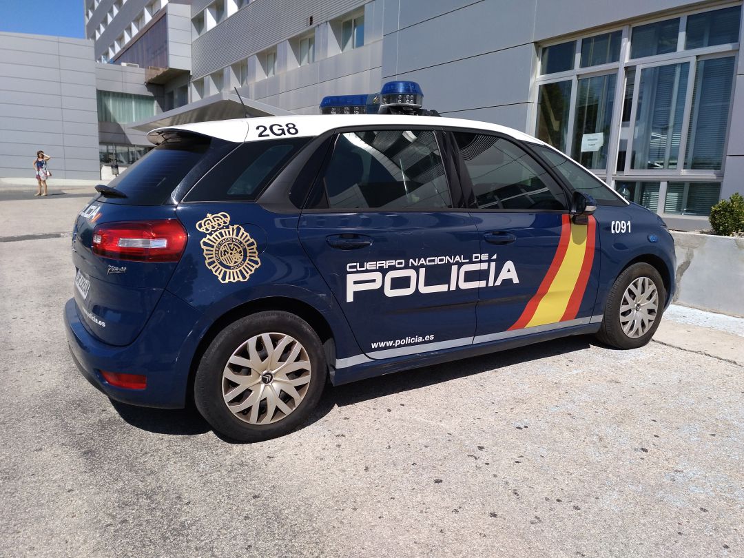 Coche de policía nacional. Archivo Coche de policía nacional. Archivo