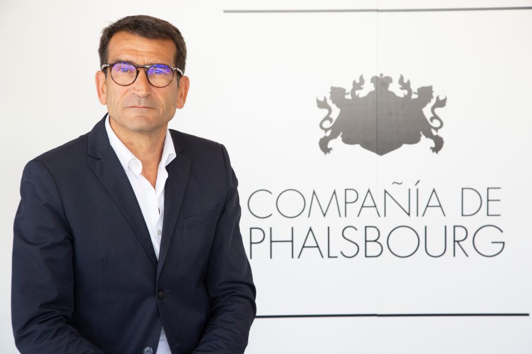 Raphael Martin, presidente de Phalsbourg. Raphael Martin, presidente de Phalsbourg.