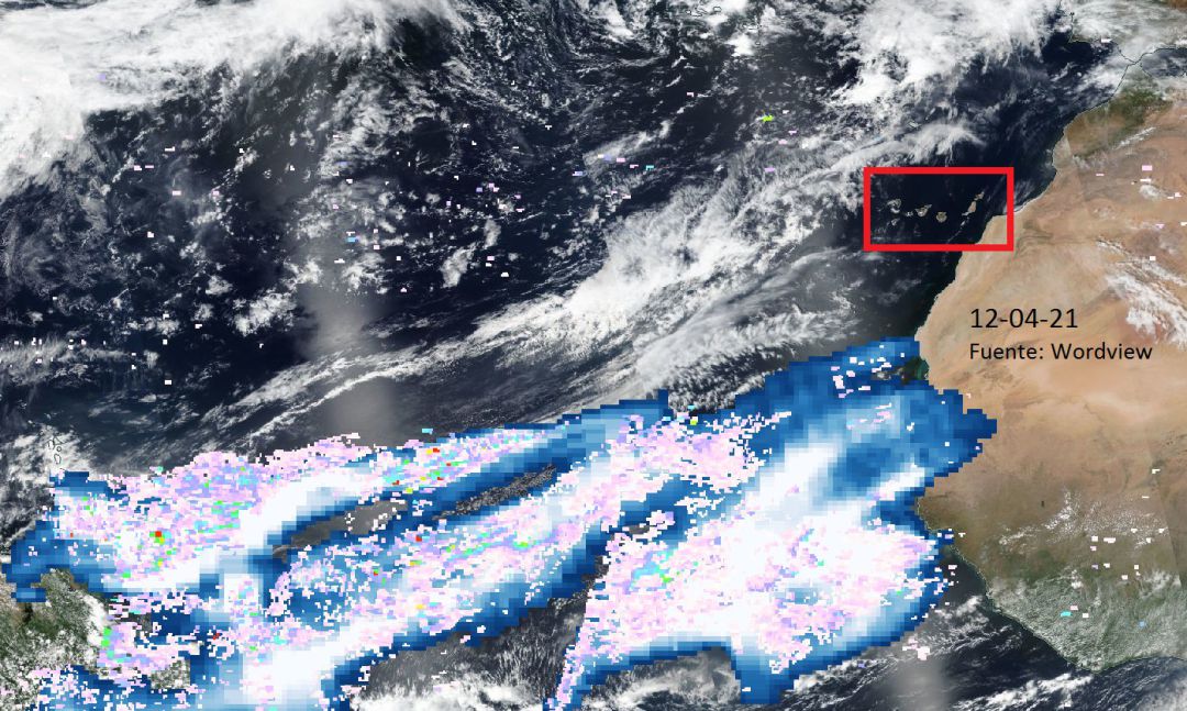 Evolución de la nube al sur de Canarias Evolución de la nube al sur de Canarias