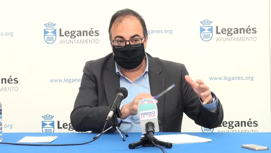 Santiago Llorente, alcalde de Leganés, durante la presentación del Plan Impulsa el pasado día 6 de abril. Santiago Llorente, alcalde de Leganés, durante la presentación del Plan Impulsa el pasado día 6 de abril.