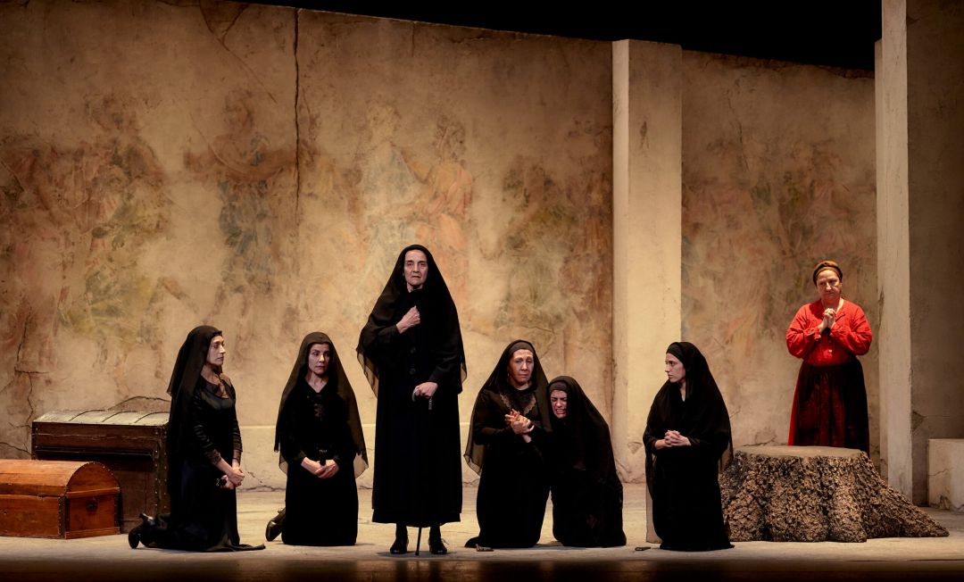 La Casa de Bernarda Alba dirigida por José Carlos Plaza La Casa de Bernarda Alba dirigida por José Carlos Plaza