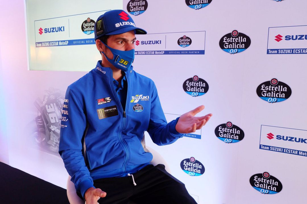 El piloto español de MotoGP Joan Mir (Suzuki) confesó este miércoles su gusto por el circuito de Portimao, un trazado "diferente", al tiempo que se mostró tranquilo con el regreso de Marc Márquez (Repsol Honda) a un Mundial que será "candidato".
DEPORTES
ESTRELLA GALICIA 0,0
El piloto español de MotoGP Joan Mir (Suzuki) confesó este miércoles su gusto por el circuito de Portimao, un trazado "diferente", al tiempo que se mostró tranquilo con el regreso de Marc Márquez (Repsol Honda) a un Mundial que será "candidato".
DEPORTES
ESTRELLA GALICIA 0,0
