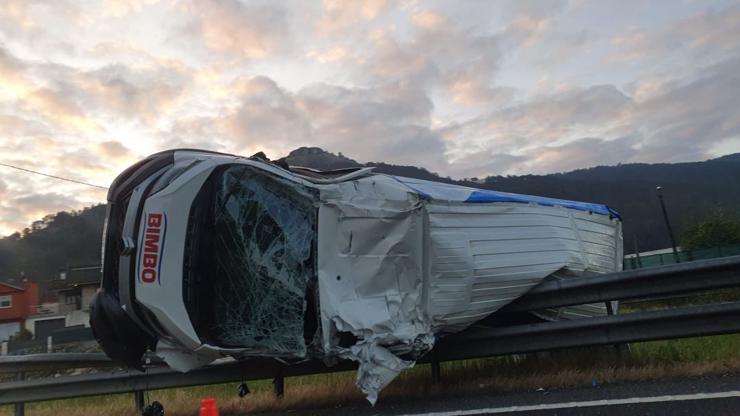 El accidente provocó importantes retenciones. El accidente provocó importantes retenciones.