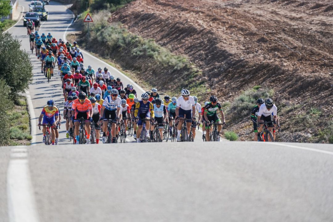 El pelotón ciclista almeriense se apunta a la Vuelta a Carboneras. El pelotón ciclista almeriense se apunta a la Vuelta a Carboneras.