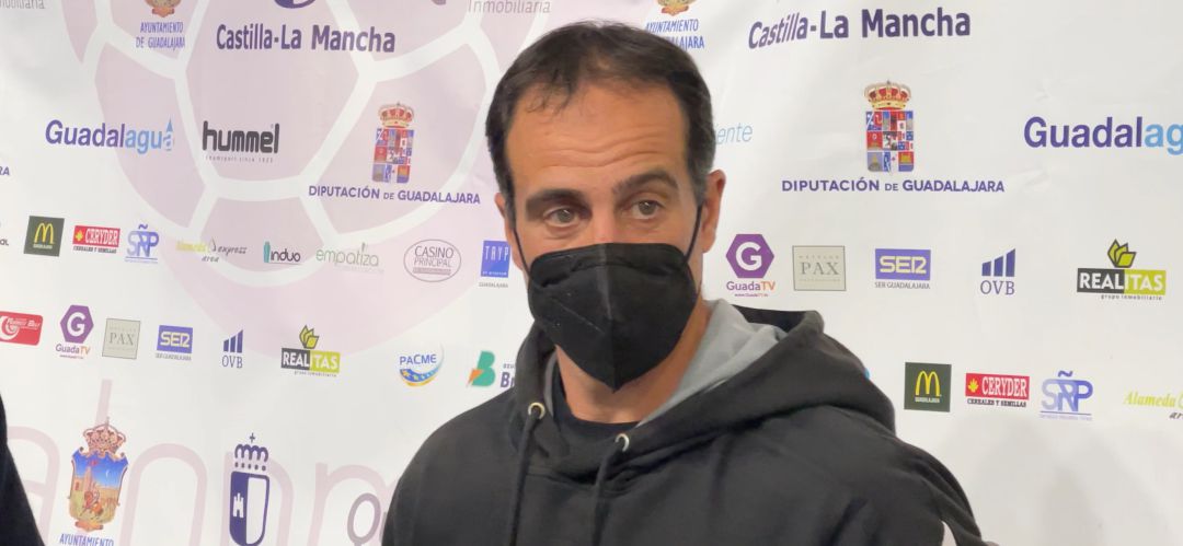 Rodrigro Reñones, nuevo entrenador BM Guadalajara Rodrigro Reñones, nuevo entrenador BM Guadalajara