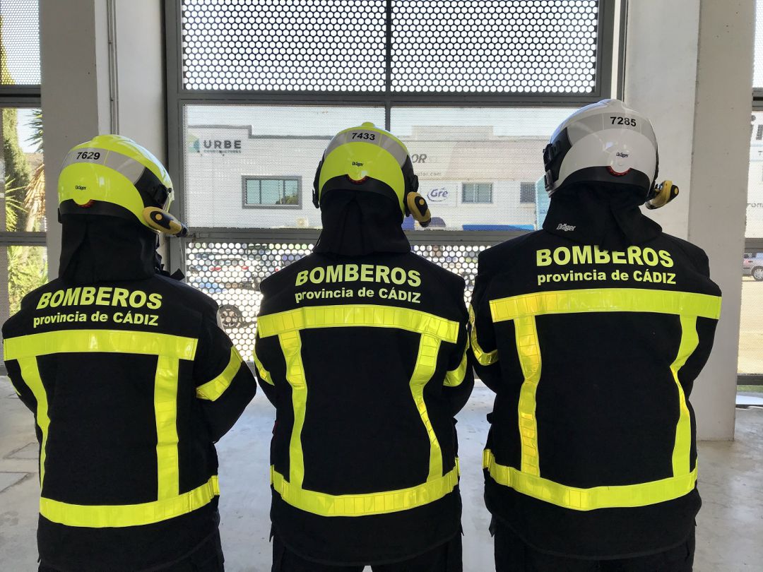 Efectivos de Bomberos. Efectivos de Bomberos.