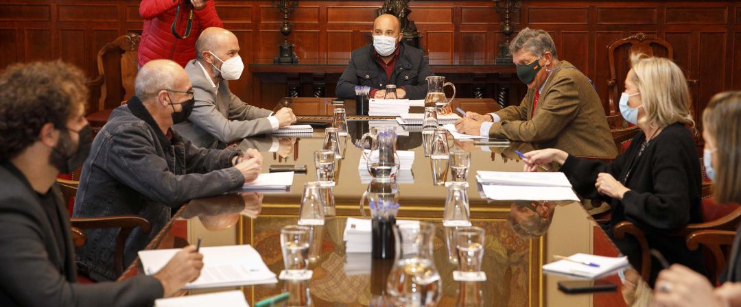Comisión de Facenda Comisión de Facenda