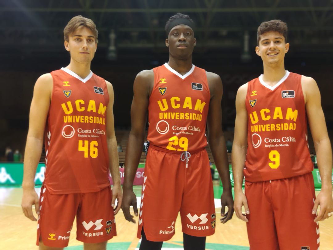 Noah Churchill, Alex Antetokounmpo e Ismael Corraliza debutan con el UCAM Murcia CB Noah Churchill, Alex Antetokounmpo e Ismael Corraliza debutan con el UCAM Murcia CB