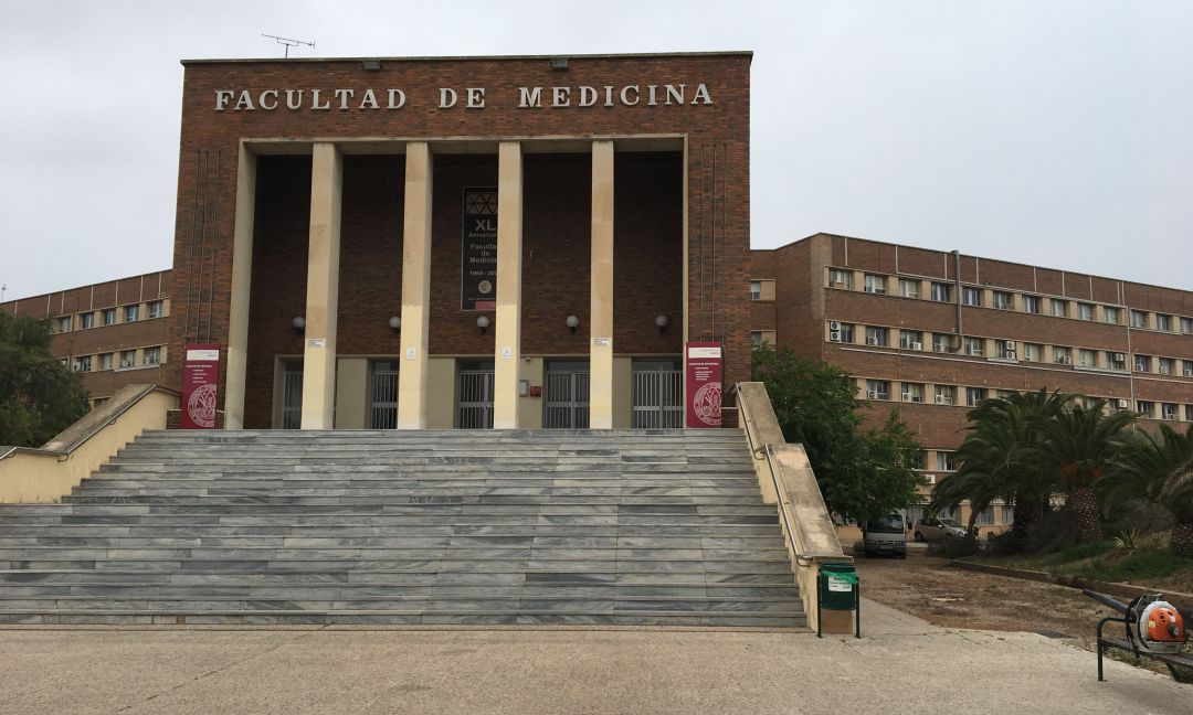 Facultad de medicina de la UMU Facultad de medicina de la UMU