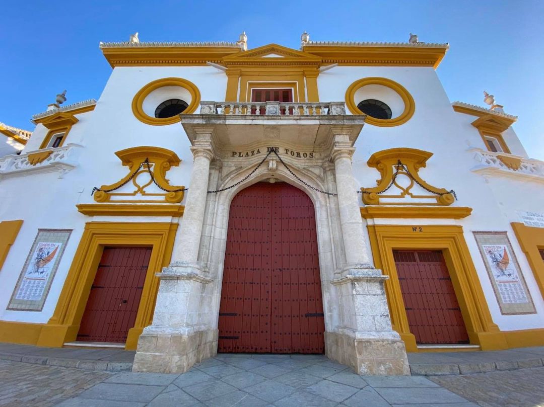 Plaza de toros de la Real Maestranza de Sevilla Plaza de toros de la Real Maestranza de Sevilla