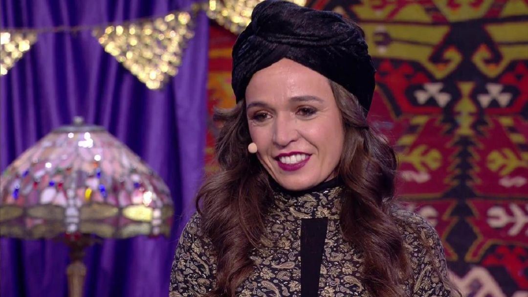 La ventrílocua Celia Muñoz consigue el pase de oro para la final de Got Talent. La ventrílocua Celia Muñoz consigue el pase de oro para la final de Got Talent.