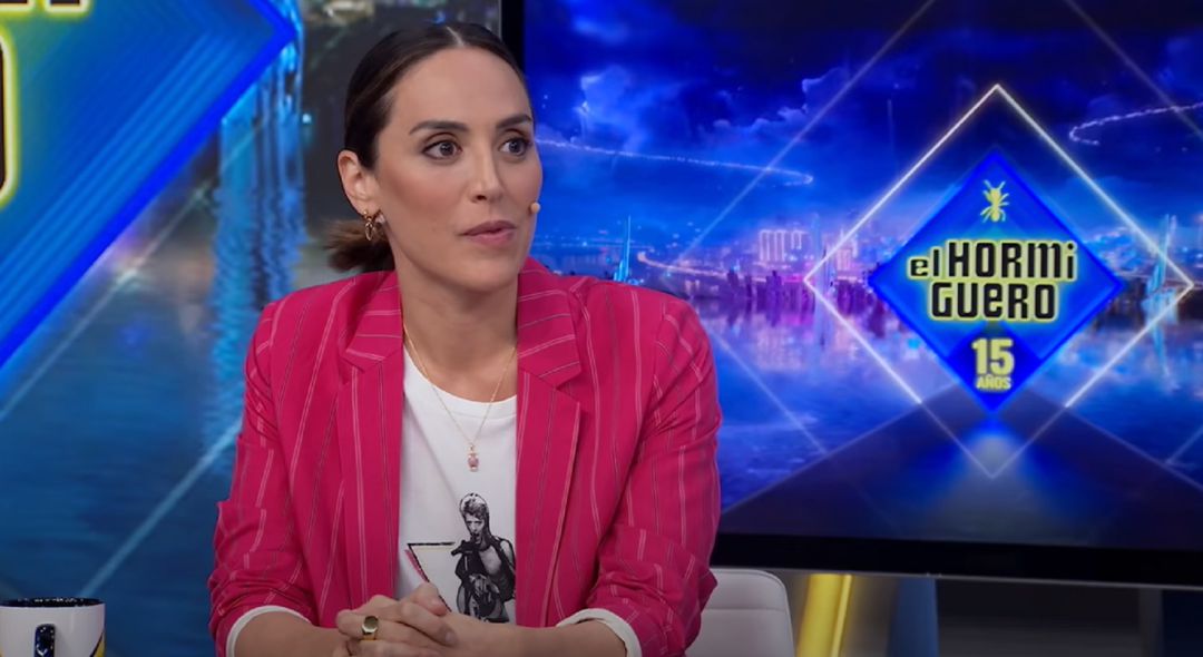 Tamara Falcó recibe una oleada de críticas por redes sociales debido a sus comentarios sobre las vacunas. Tamara Falcó recibe una oleada de críticas por redes sociales debido a sus comentarios sobre las vacunas.