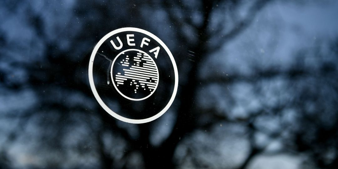 El logo de la UEFA, en una imagen de archivo El logo de la UEFA, en una imagen de archivo