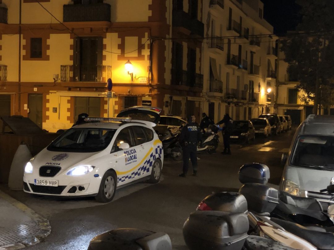 Imagen de archivo de agentes de la Policía Local de Ibiza Imagen de archivo de agentes de la Policía Local de Ibiza