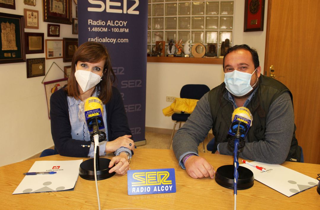 Mauri García y Jorge Pastor, en el estudio central de Radio Alcoy Mauri García y Jorge Pastor, en el estudio central de Radio Alcoy