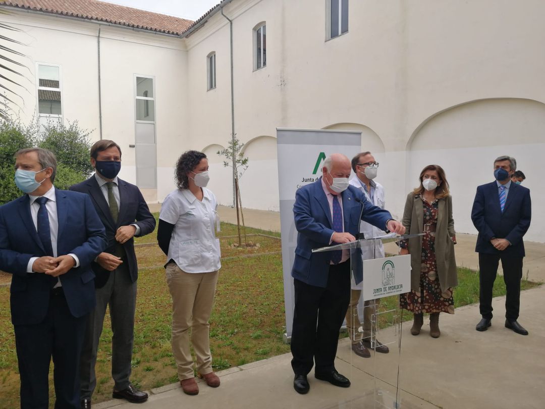 Jesús Aguirre, en el centro de salud 'Manuel Barragán Solís'. Jesús Aguirre, en el centro de salud 'Manuel Barragán Solís'.