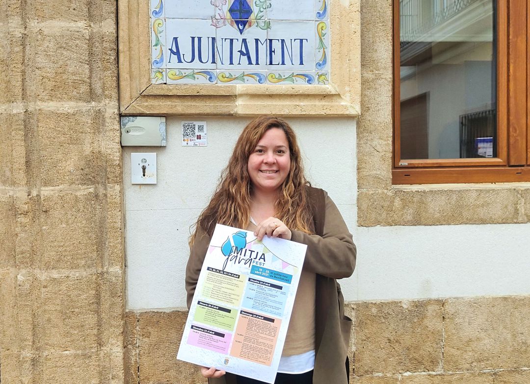 Mayte Roldán, concejala de Fiestas de El Poble Nou Mayte Roldán, concejala de Fiestas de El Poble Nou