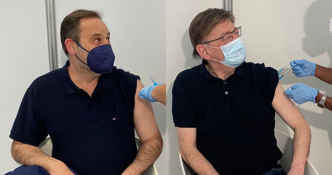 Imágenes de las cuentas de Twitter de José Luis Ábalos y Ximo Puig en el momento de recibir la vacuna Astrozeneca en València Imágenes de las cuentas de Twitter de José Luis Ábalos y Ximo Puig en el momento de recibir la vacuna Astrozeneca en València
