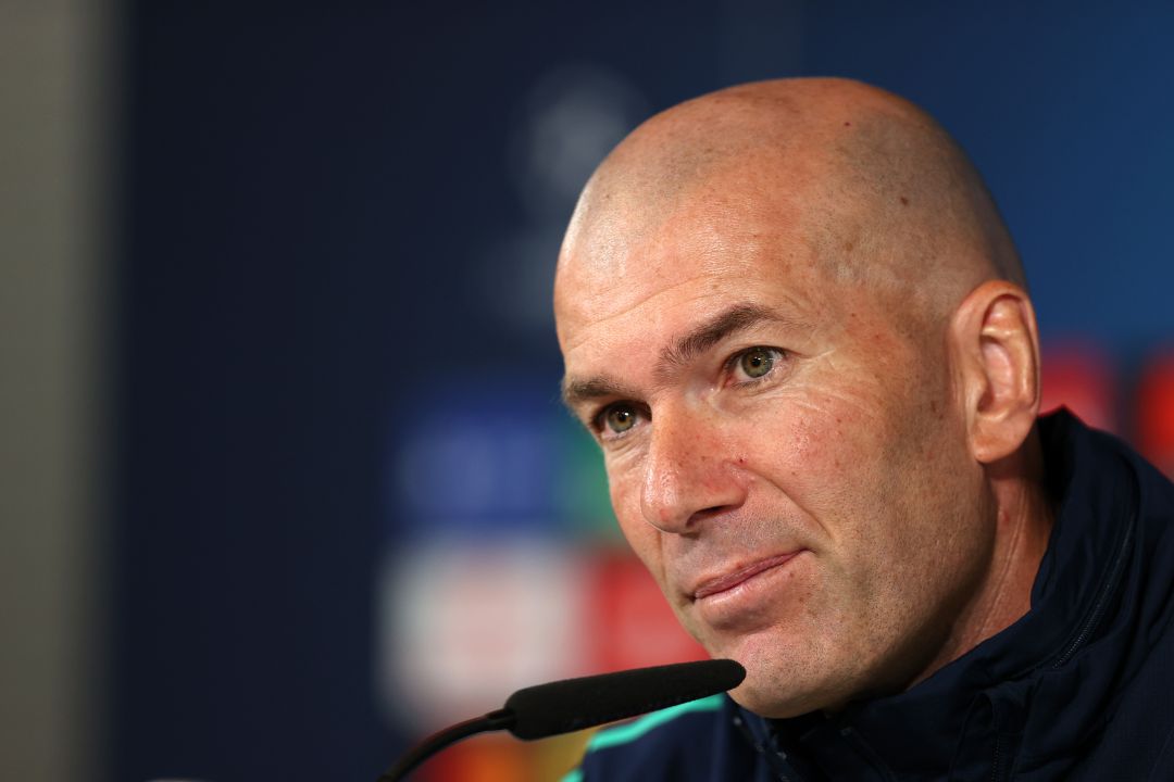 Zidane, en rueda de prensa Zidane, en rueda de prensa