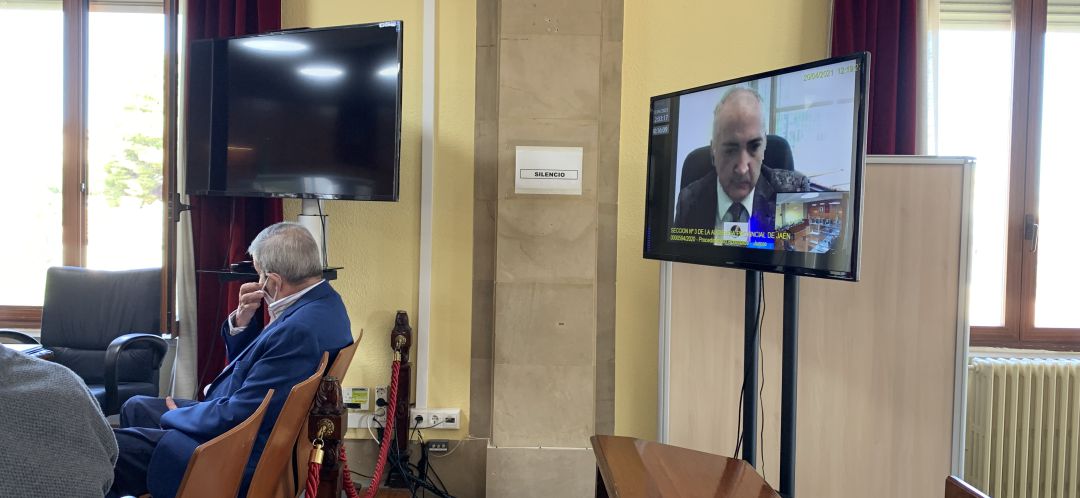 El interventor municipal durante su declaración como testigo en el juicio. El interventor municipal durante su declaración como testigo en el juicio.