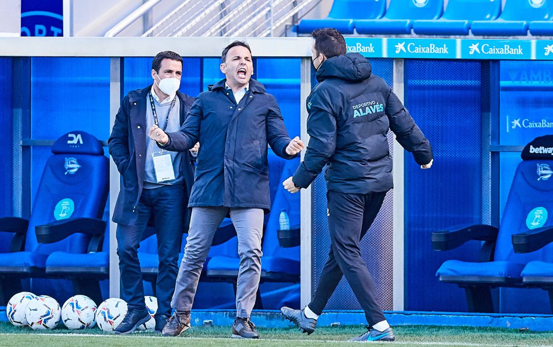 Javi Calleja celebra el triunfo ante el Villarreal Javi Calleja celebra el triunfo ante el Villarreal