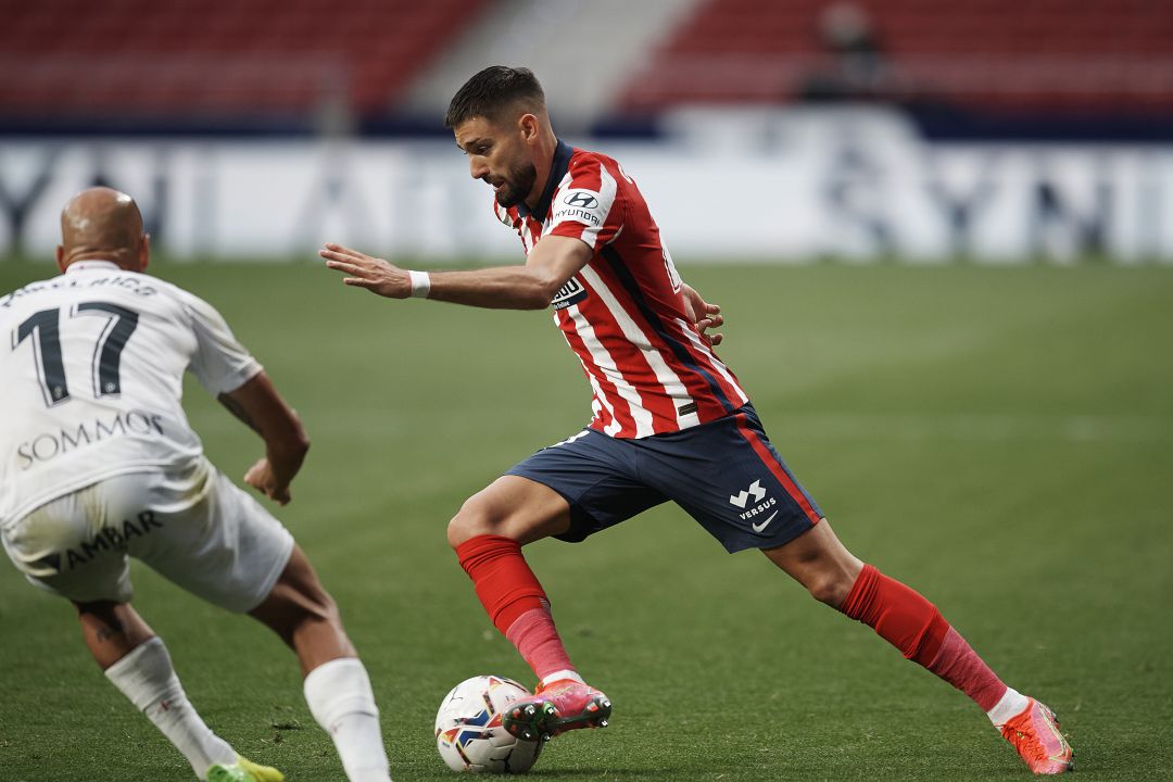 Carrasco, durante el partido contra el Huesca. Carrasco, durante el partido contra el Huesca.