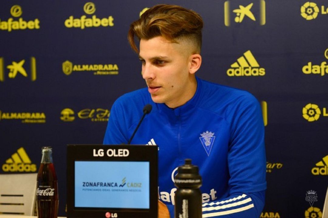 Iván Alejo jugador del Cádiz CF no se corta a la hora de analizar la Superliga Iván Alejo jugador del Cádiz CF no se corta a la hora de analizar la Superliga