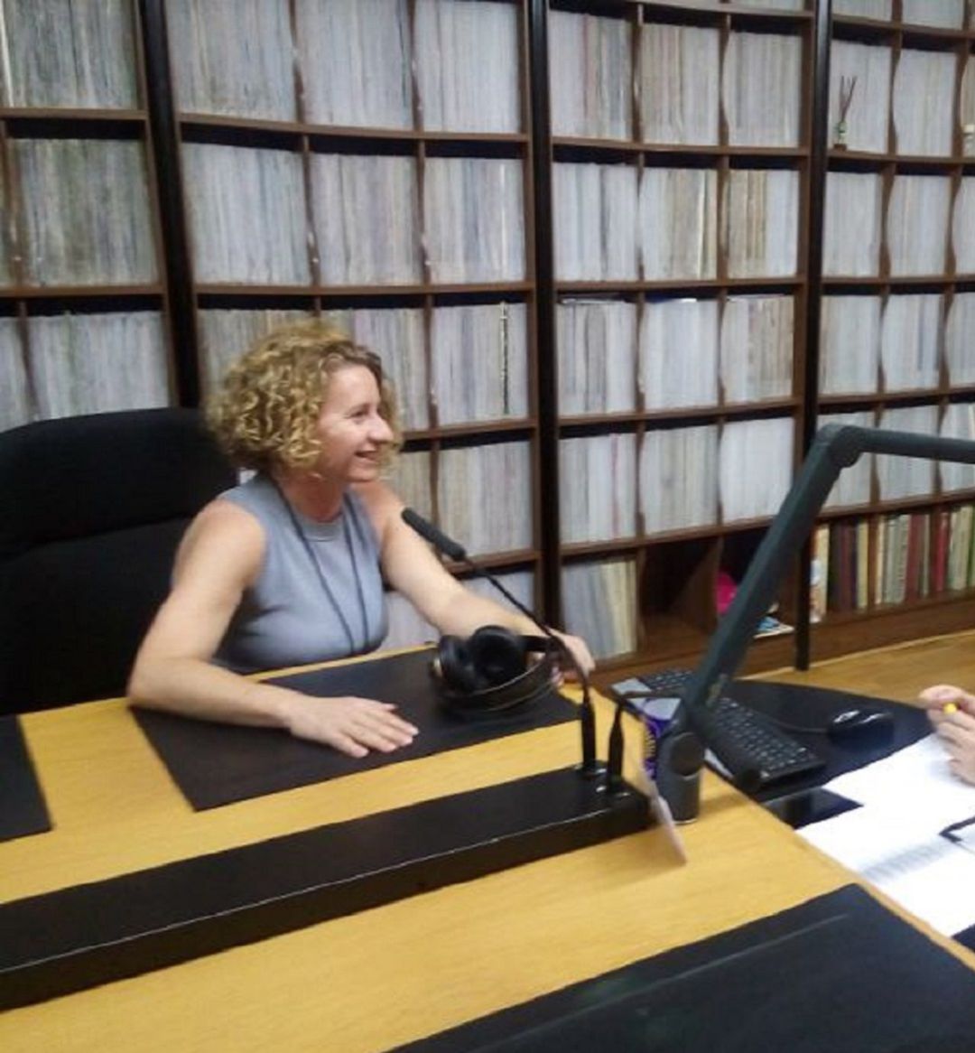 Susana Moreno Falero en los estudios de Radio Segovia Susana Moreno Falero en los estudios de Radio Segovia