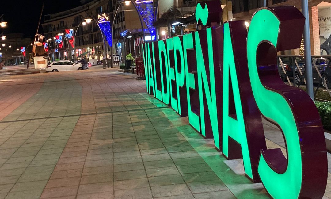 Imagen de las letras corpóreas del Canal de Valdepeñas (Ciudad Real) Imagen de las letras corpóreas del Canal de Valdepeñas (Ciudad Real)