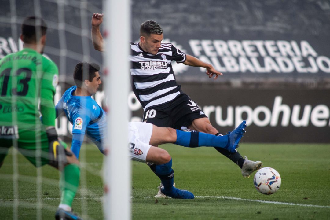 Álex Gallar durante el partido de ida Álex Gallar durante el partido de ida