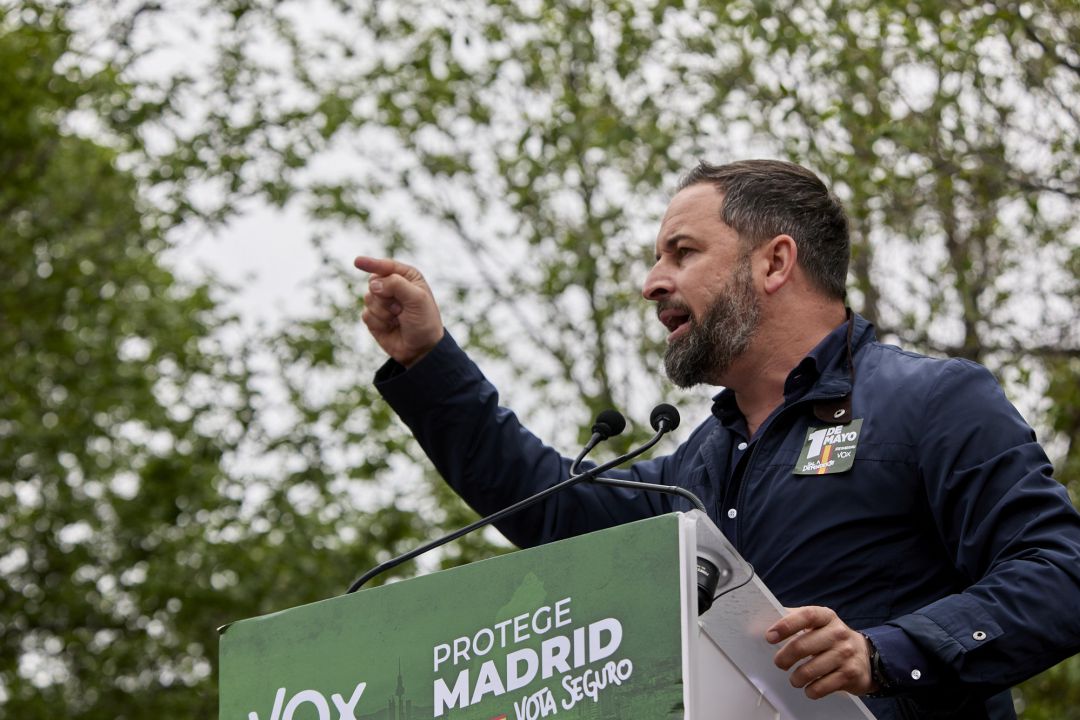 El presidente de Vox, Santiago Abascal, durante el acto electoral en Alcalá de Henares. El presidente de Vox, Santiago Abascal, durante el acto electoral en Alcalá de Henares.