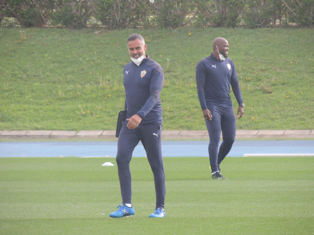 José Gomes. José Gomes.