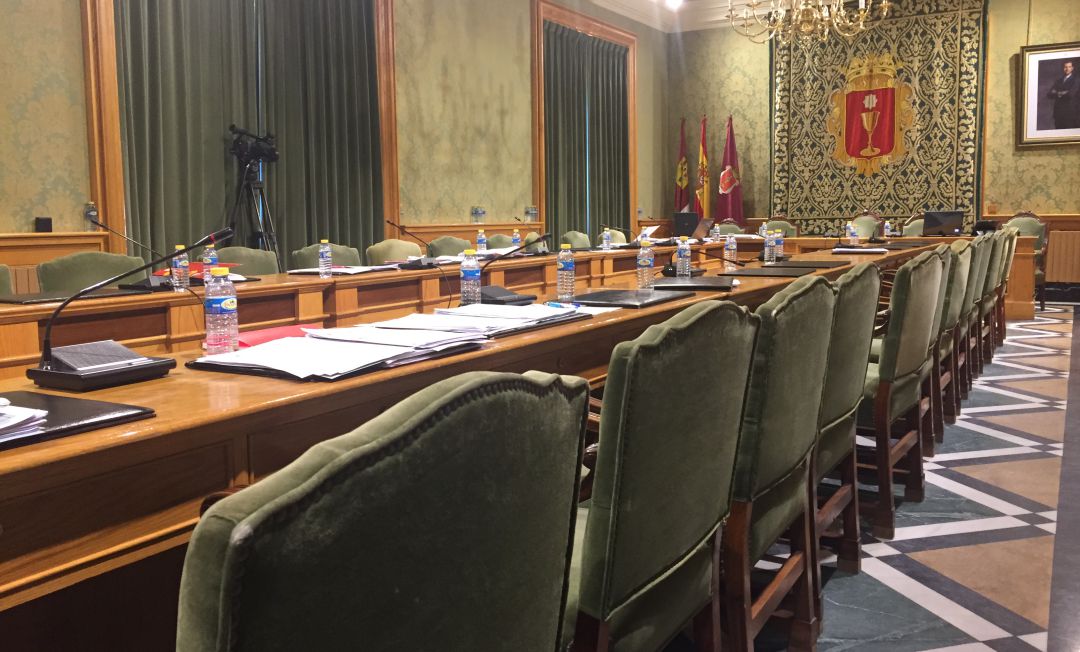 El alcalde espera convocar el pleno extraordinario para aprobar los presupuestos en cuanto tengan respuesta de Hacienda El alcalde espera convocar el pleno extraordinario para aprobar los presupuestos en cuanto tengan respuesta de Hacienda