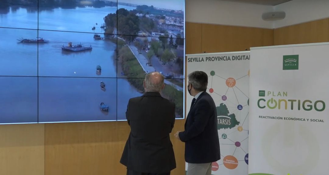 El presidente de la Diputación, Rodríguez Villalobos junto al alcalde de Coria, Modesto González El presidente de la Diputación, Rodríguez Villalobos junto al alcalde de Coria, Modesto González