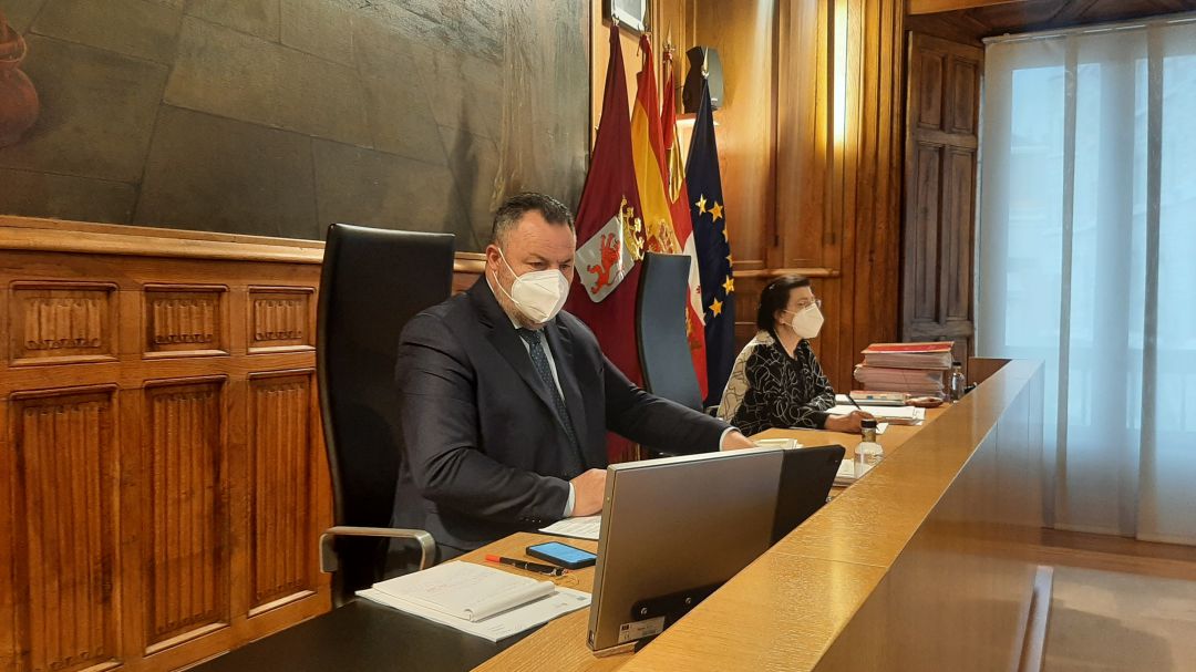 Eduardo Morán durante el pleno de este miércoles Eduardo Morán durante el pleno de este miércoles