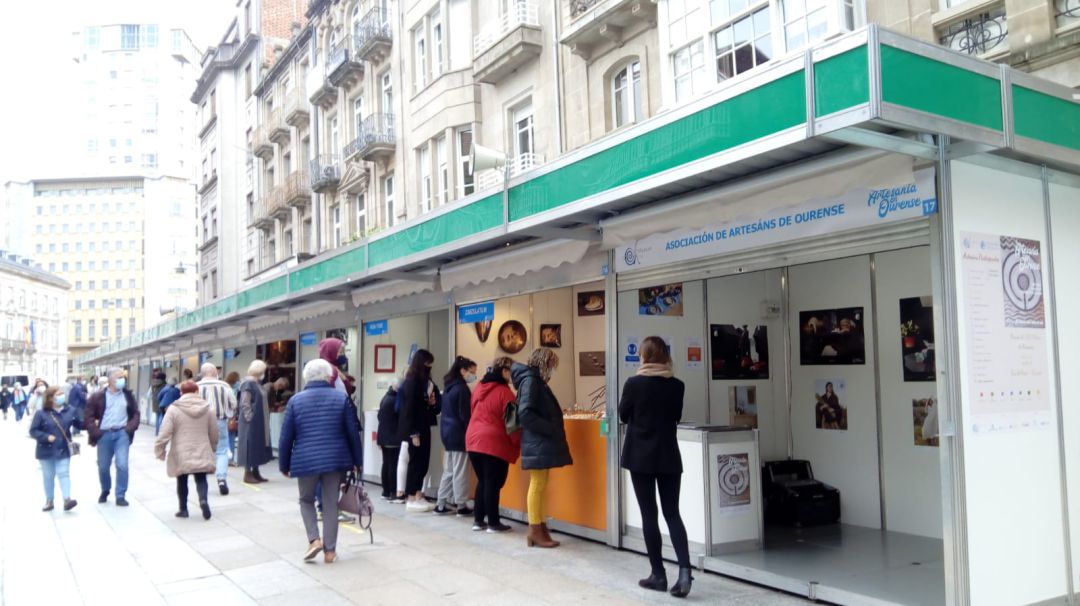 La Feria de Artesanía, en la calle del Paseo, estará hasta el domingo 2 de mayo La Feria de Artesanía, en la calle del Paseo, estará hasta el domingo 2 de mayo