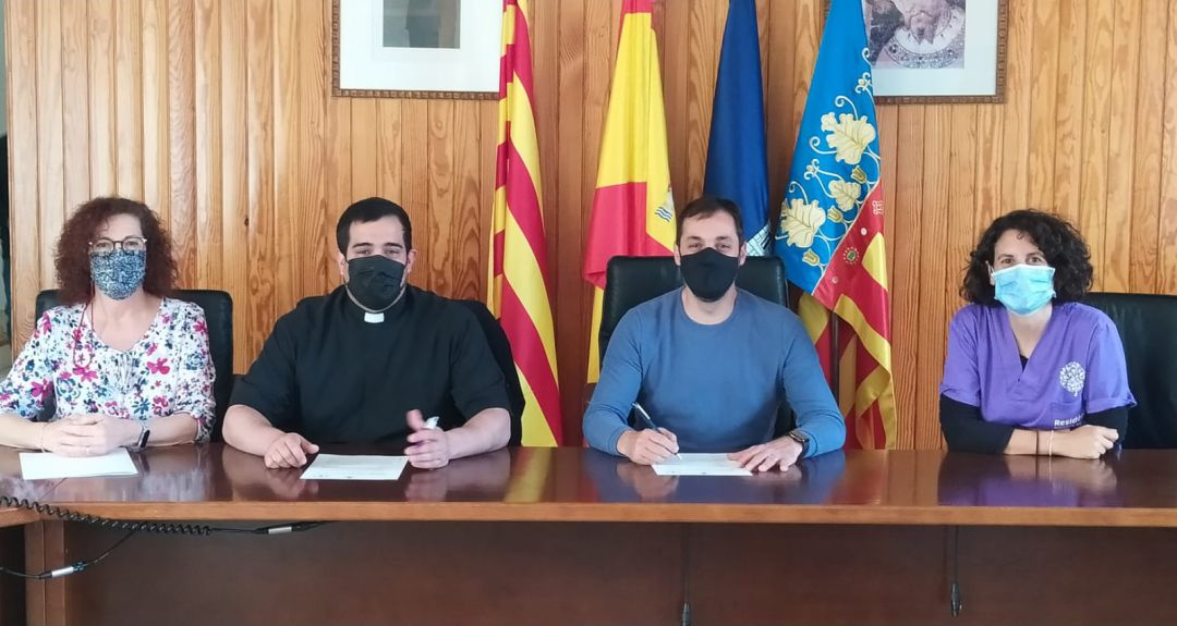 Firma convenio. Firma convenio.