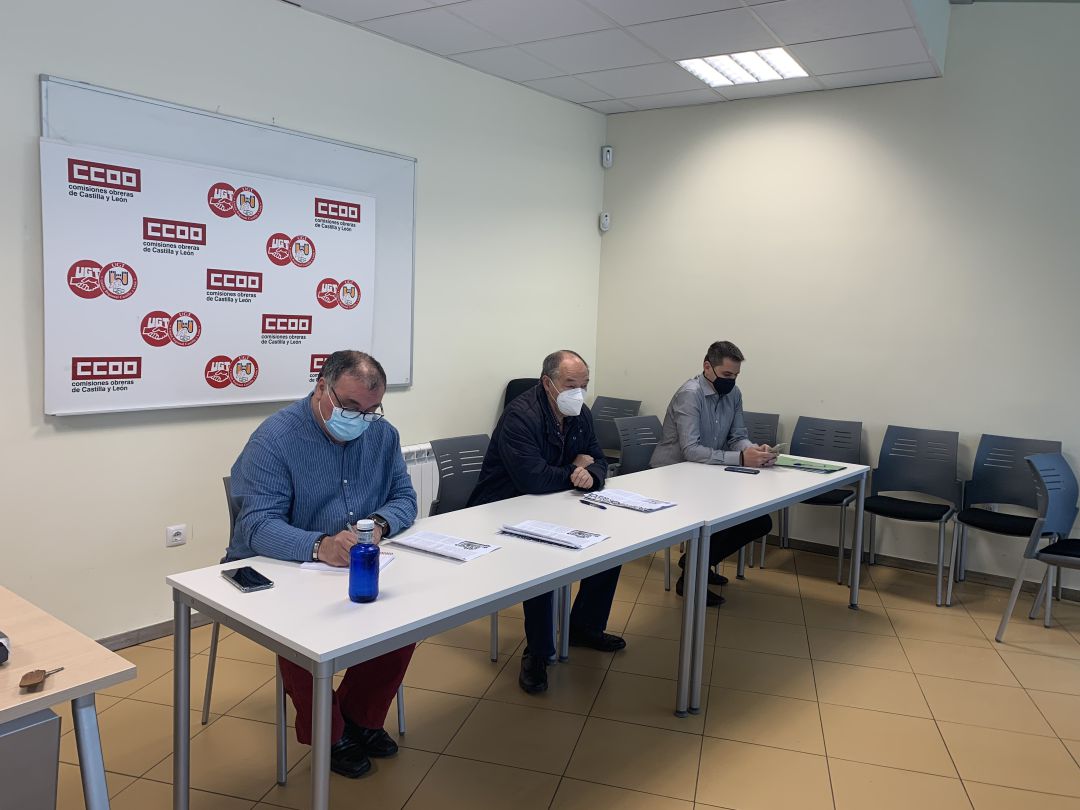 Los representantes de CCOO y UGT piden la participación en el acto del 1 de mayo en Valladolid Los representantes de CCOO y UGT piden la participación en el acto del 1 de mayo en Valladolid
