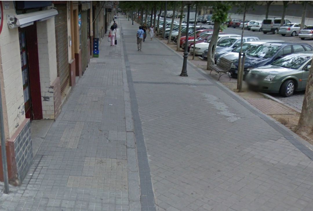 Aceras que se renovarán de la Avenida de la Constitución de Segovia Aceras que se renovarán de la Avenida de la Constitución de Segovia