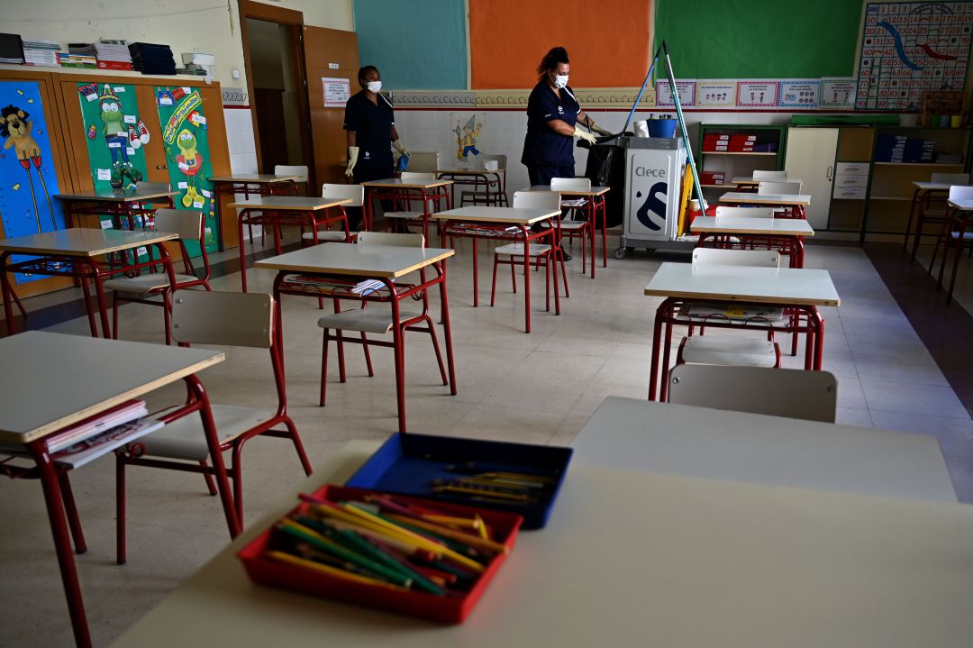 El curso en Infantil y Primaria concluirá el 21 de junio y en Secundaria el 24 de junio. El curso en Infantil y Primaria concluirá el 21 de junio y en Secundaria el 24 de junio.