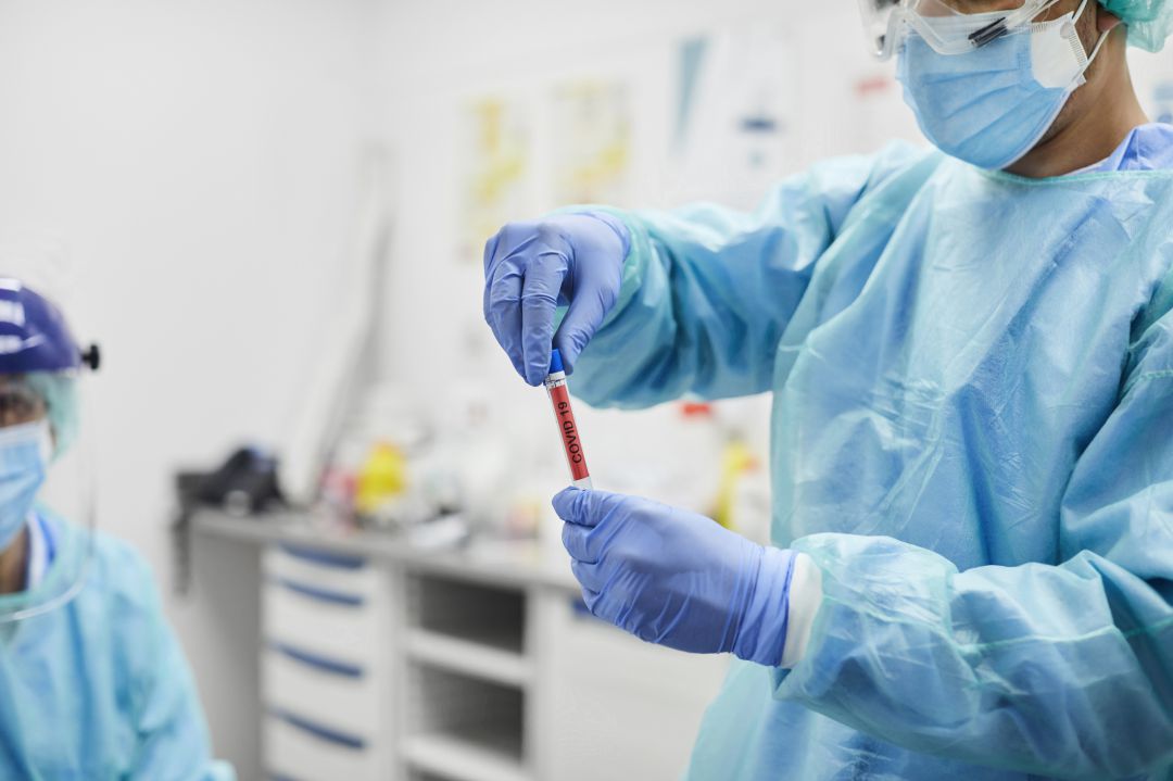 Sanitarios con pruebas PCR Sanitarios con pruebas PCR