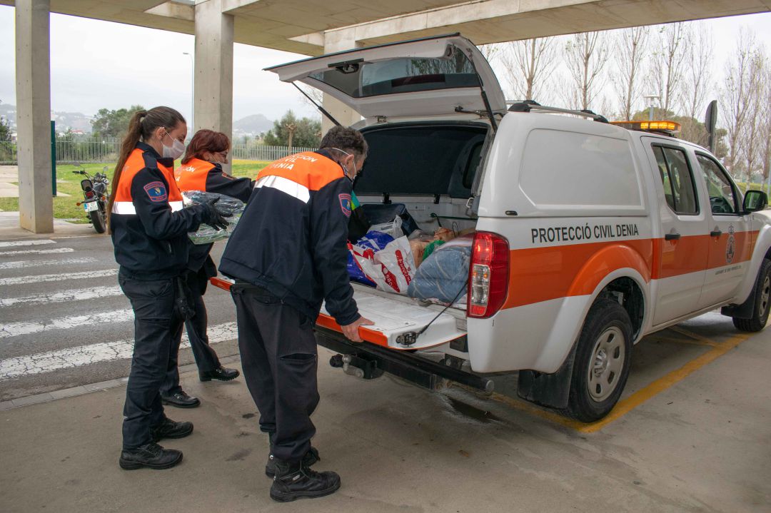 Imagen de archivo de marzo de 2020, de voluntarios de Protección Civil. Imagen de archivo de marzo de 2020, de voluntarios de Protección Civil.