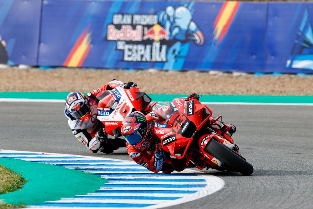 Bagnaia marca el mejor tiempo de viernes Bagnaia marca el mejor tiempo de viernes