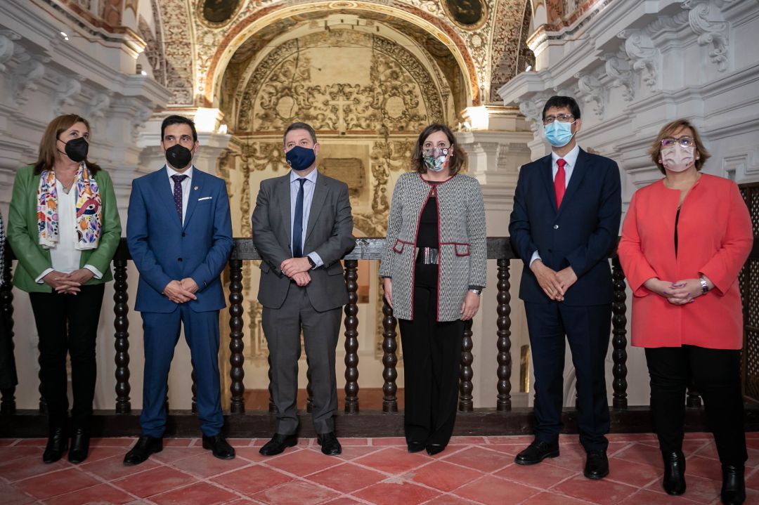 Un momento de la visita a la iglesia de San Agustín Un momento de la visita a la iglesia de San Agustín