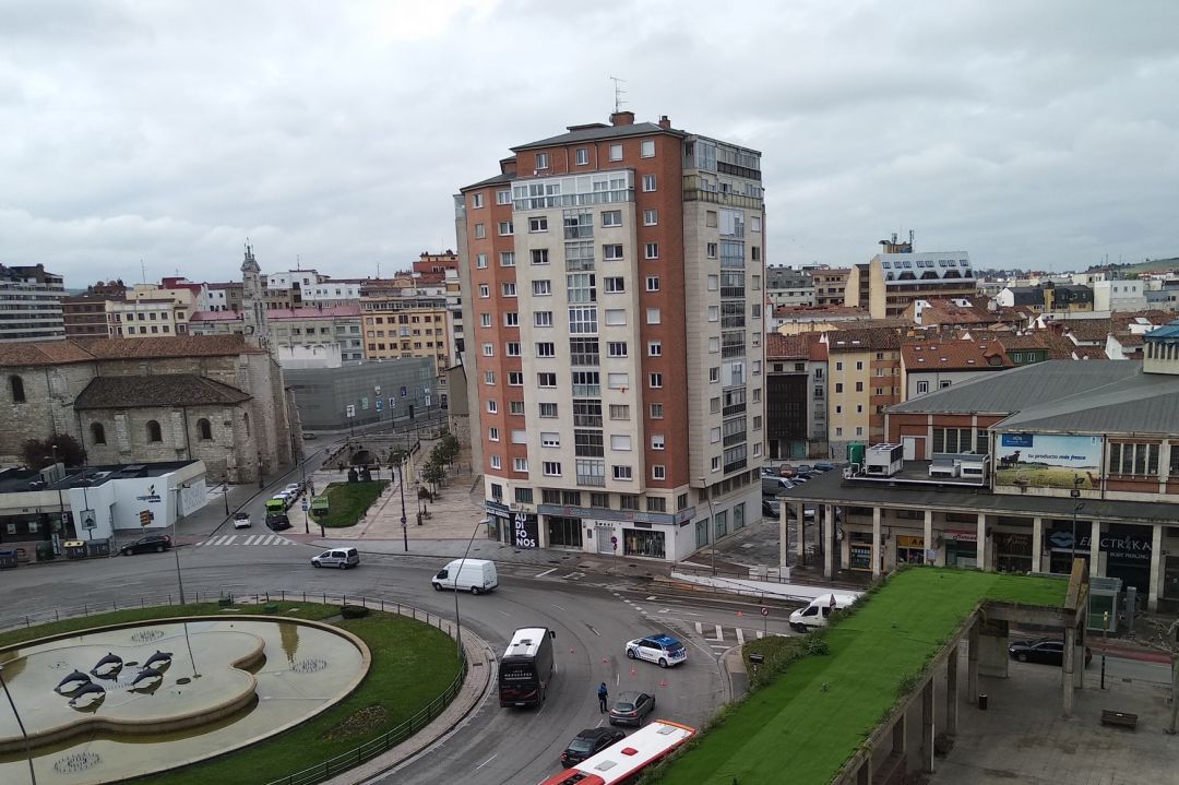 El Ayuntamiento de Burgos quiere incentivar con aumento de edificabilidad las reformas y nuevas construcciones que impliquen mejora de la eficiencia energética de los edificios El Ayuntamiento de Burgos quiere incentivar con aumento de edificabilidad las reformas y nuevas construcciones que impliquen mejora de la eficiencia energética de los edificios
