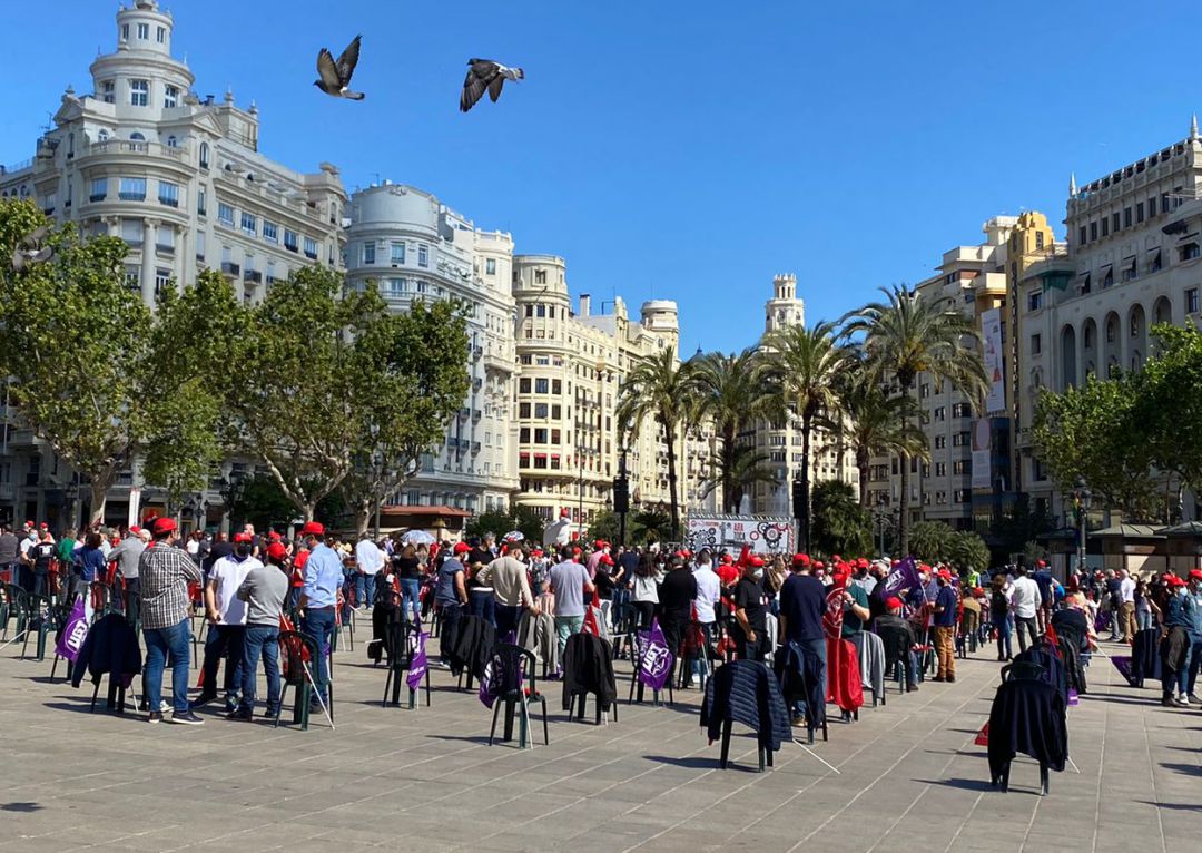 Acto en la plaza del Ayuntamiento de València por el Día Internacional del Trabajador. Acto en la plaza del Ayuntamiento de València por el Día Internacional del Trabajador.