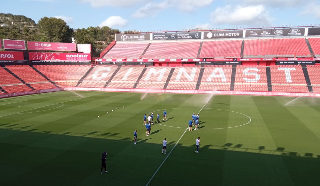 Instantes antes del partido entre el Nastic y el Alcoyano, en el Nou Estadi de Tarragona Instantes antes del partido entre el Nastic y el Alcoyano, en el Nou Estadi de Tarragona