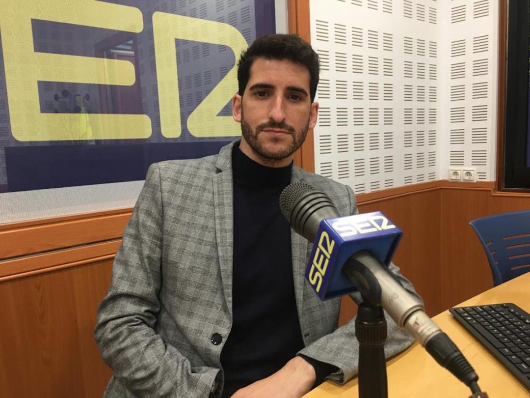 El arquitecto cordobés Raúl Almenara en el estudio de Radio Córdoba Cadena SER El arquitecto cordobés Raúl Almenara en el estudio de Radio Córdoba Cadena SER