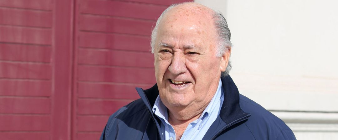 Amancio Ortega, en una imagen de archivo, en su Coruña natal, donde reside Amancio Ortega, en una imagen de archivo, en su Coruña natal, donde reside