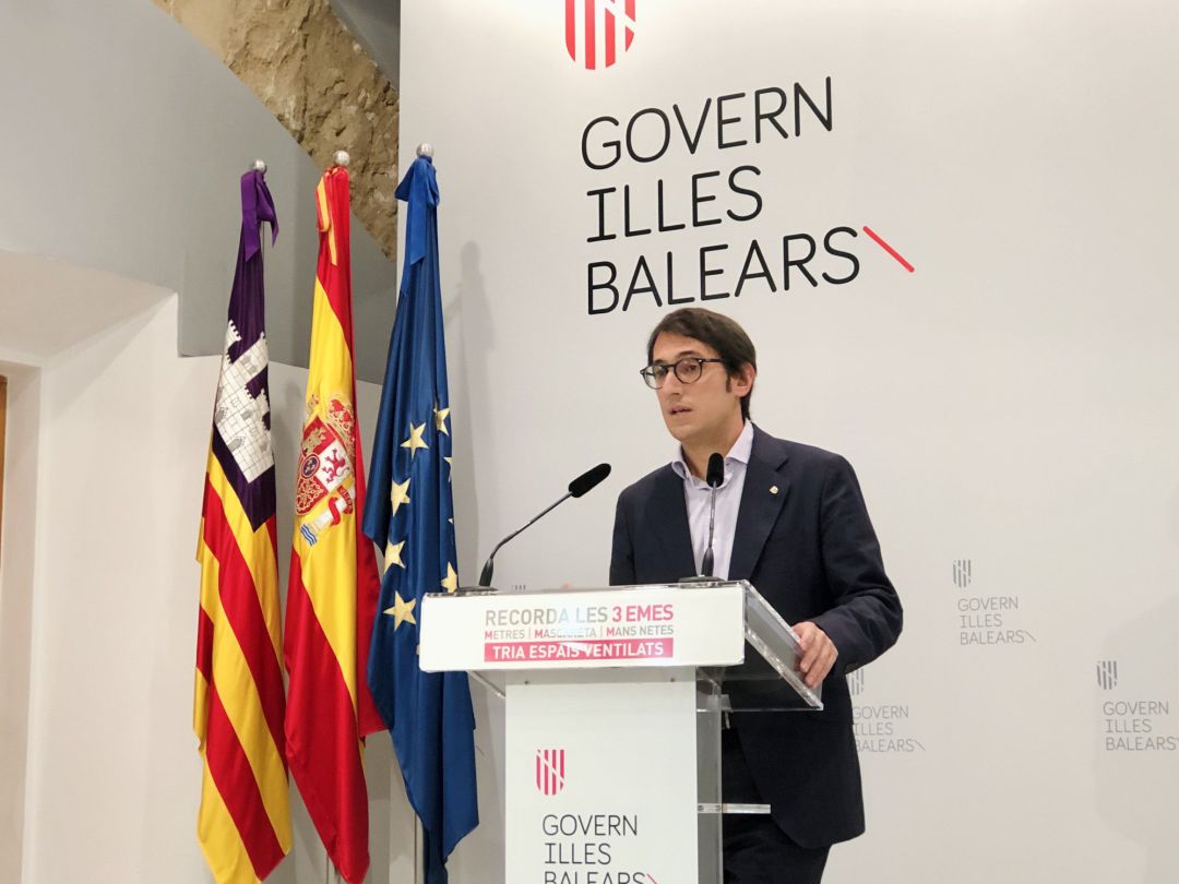 Archivo - El portavoz del Govern, Iago Negueruela, en una rueda de prensa. Archivo - El portavoz del Govern, Iago Negueruela, en una rueda de prensa.